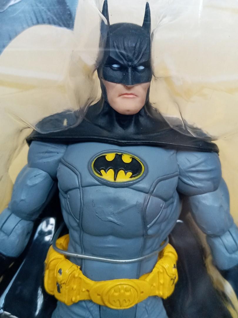 DC Direct Batman Incorporated: Batman Action Figure (Category: Figurines & Statues) located in Cebu City. Submitted by diyeszon (Listing ID 1153026568, Image 1). Description: DC Direct Batman Incorporated (Wayne Enterprises) Batman action figure - based on the DC Comics series in which Bruce Wayne recruits a global army of heroes to assume the mantle of Batman - Batman (6.75" H) - multiple points of articulation - display base included in excelle