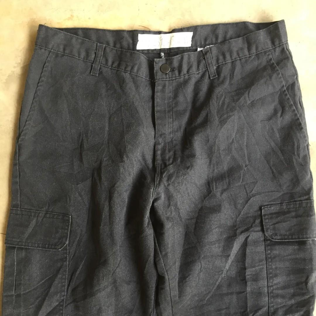 Dickies pants, Men's Fashion, Bottoms, Jeans on Carousell