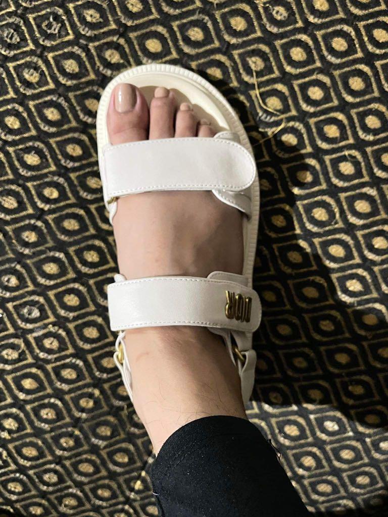 DiorAct Sandal White Lambskin, Women's Fashion, Footwear, Sandals on  Carousell