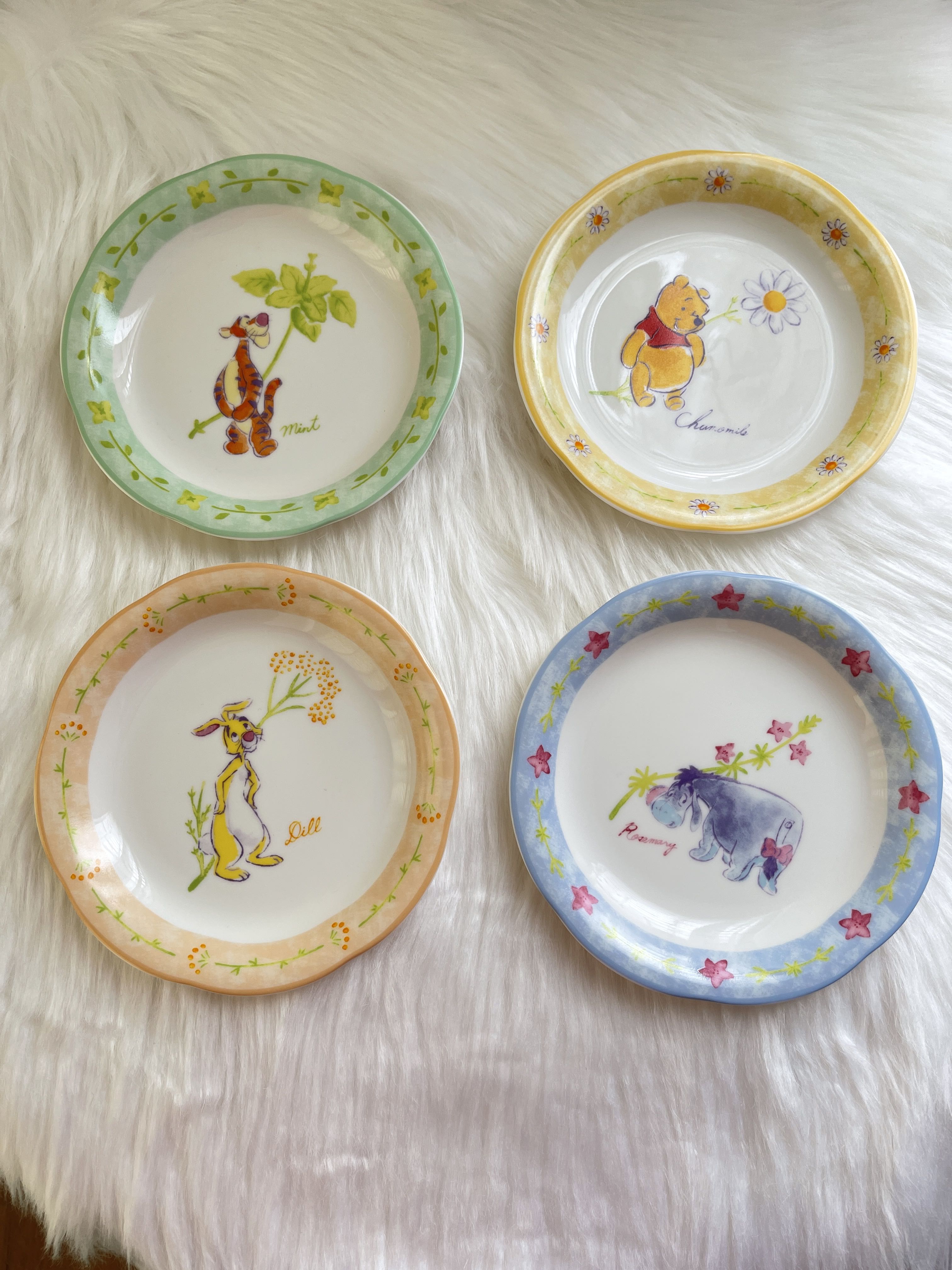 Disney Sango Japan Winnie the Pooh Plate Set (16.5cm), Furniture & Home ...