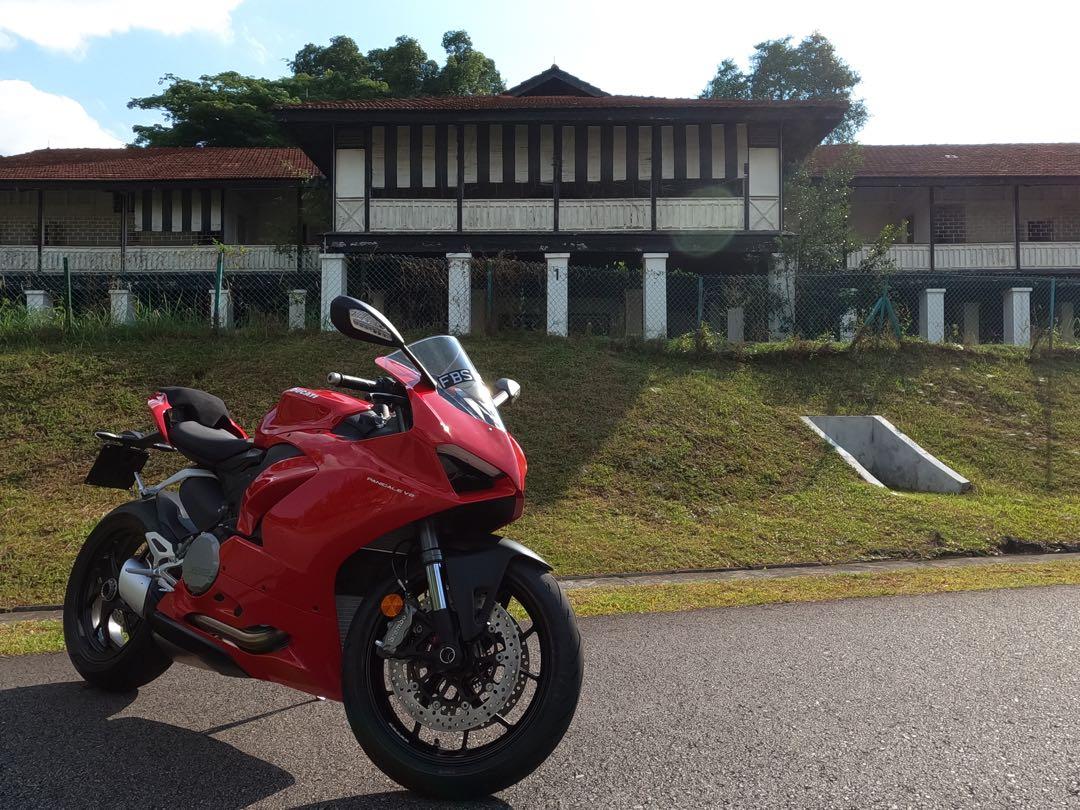 2021 ducati panigale on sale v2 price