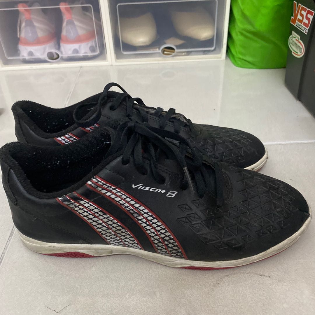 Pan shop futsal shoes