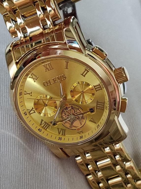 Golden classic quartz watch clearance