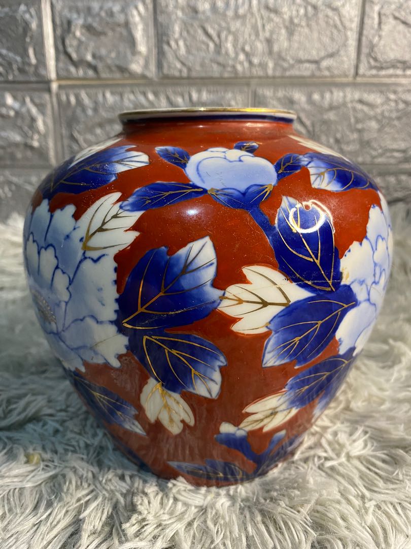 Japanese Arita Vase, Furniture & Home Living, Home Decor, Vases