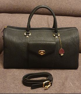 (Category: ) located in . Submitted by k2_boutiqueshop (Listing ID 1153154253, Image 1). Description: .