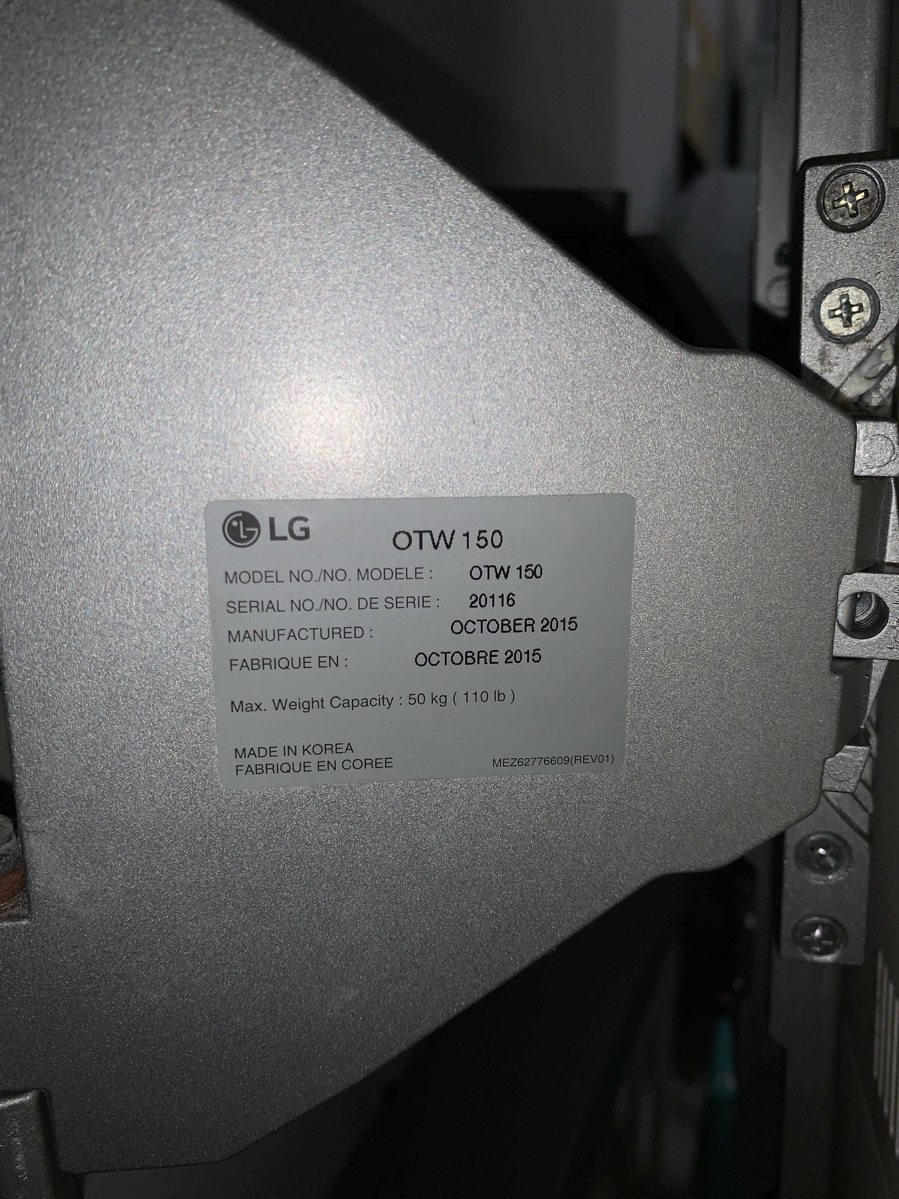 LG OTW150 Tilting Wall Mount, TV & Home Appliances, TV & Entertainment