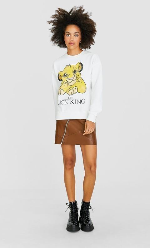 Stradivarius lion hot sale king shirt
