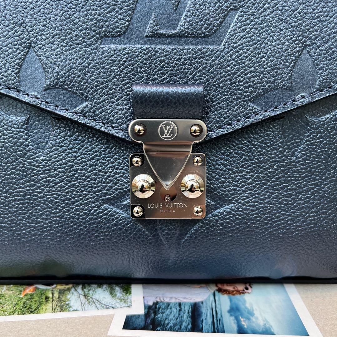 Louis Vuitton LV Pochette Metis Eadt West new Blue ref.878554 - Joli Closet