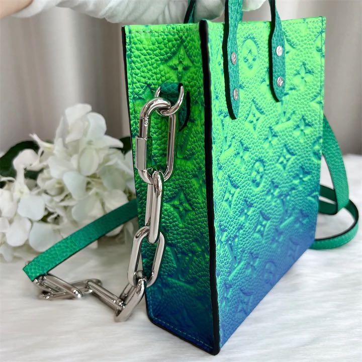 Louis Vuitton Sac Plat Bag Taurillon Illusion XS Blue 214954141