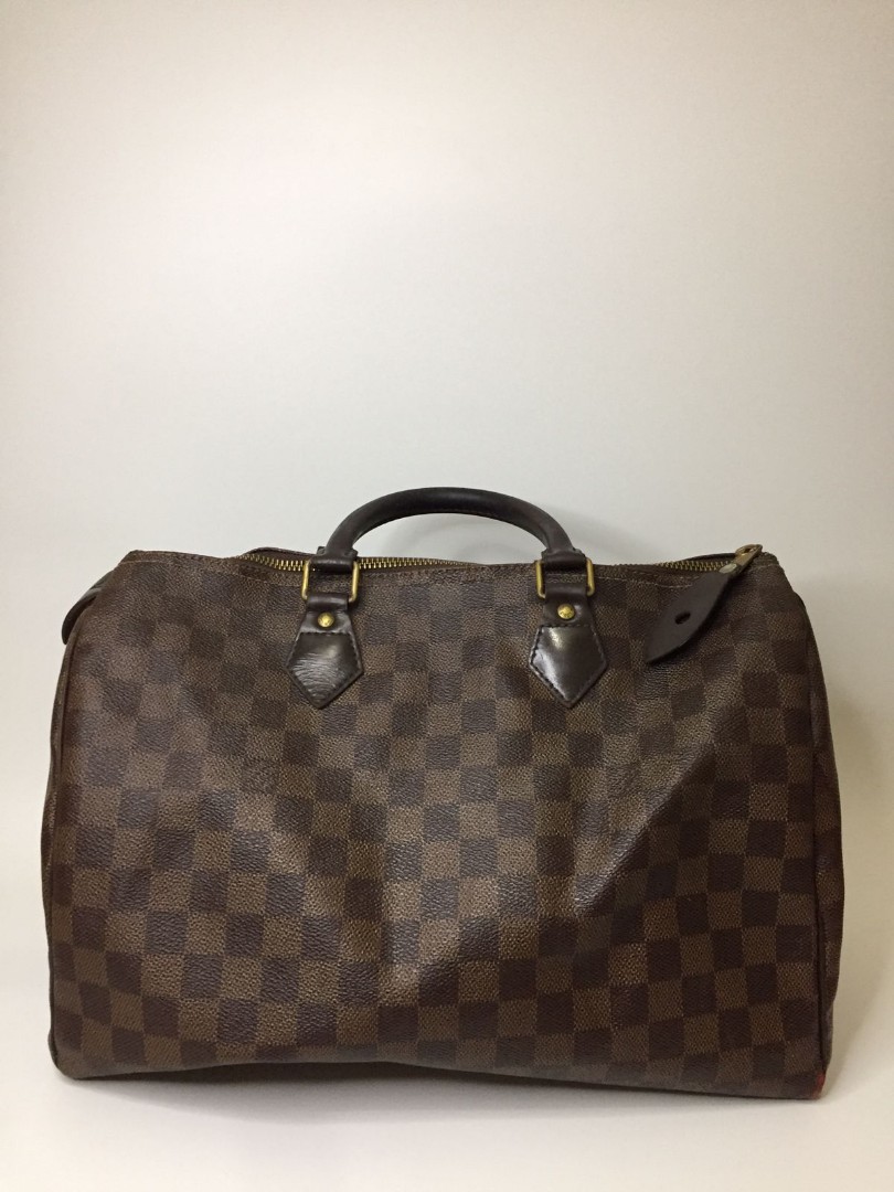 Lv speedy 35 damier louis vuitton monogram, Barang Mewah, Tas \u0026 Dompet di  Carousell