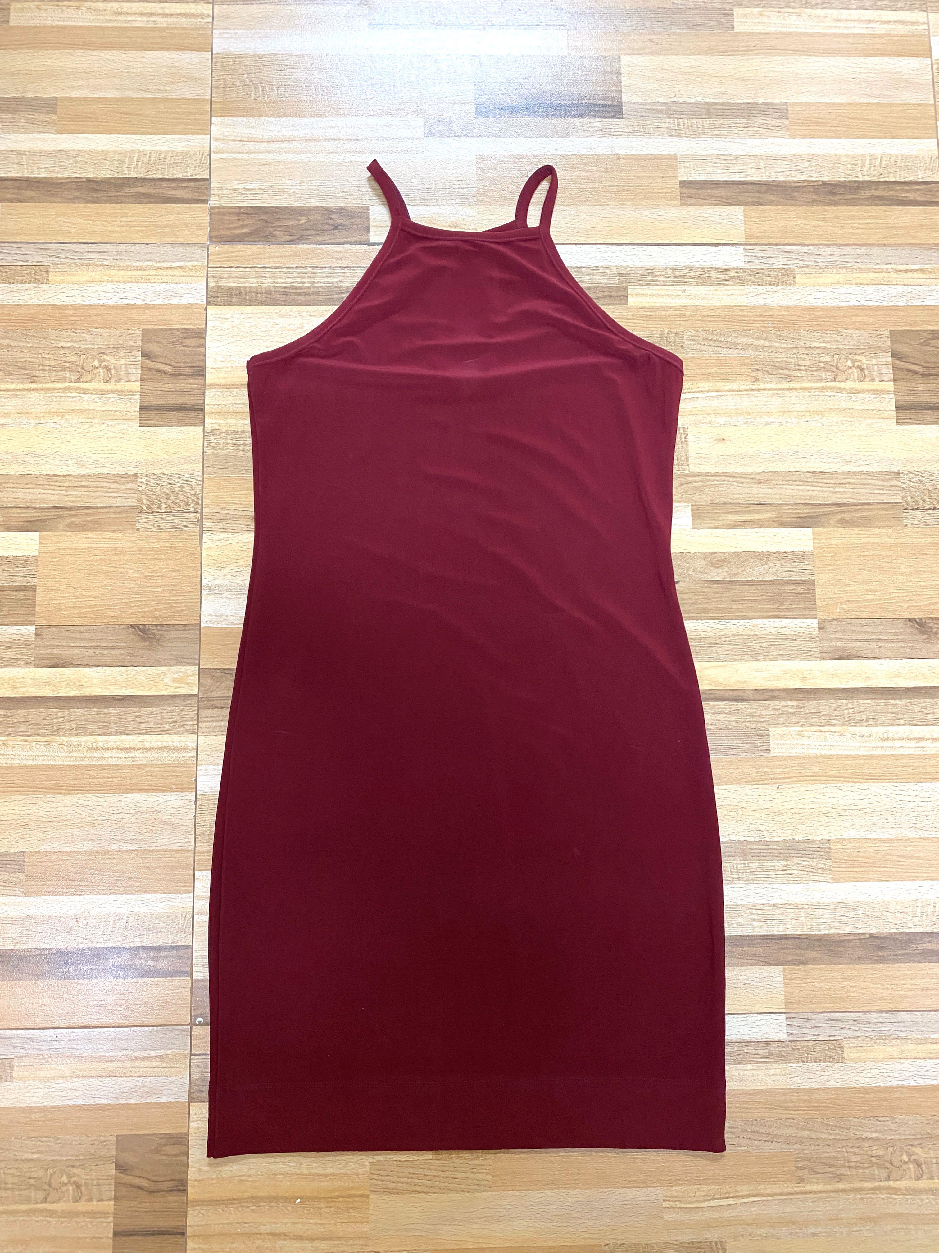 Maroon bodyfit dress, Women's Fashion 