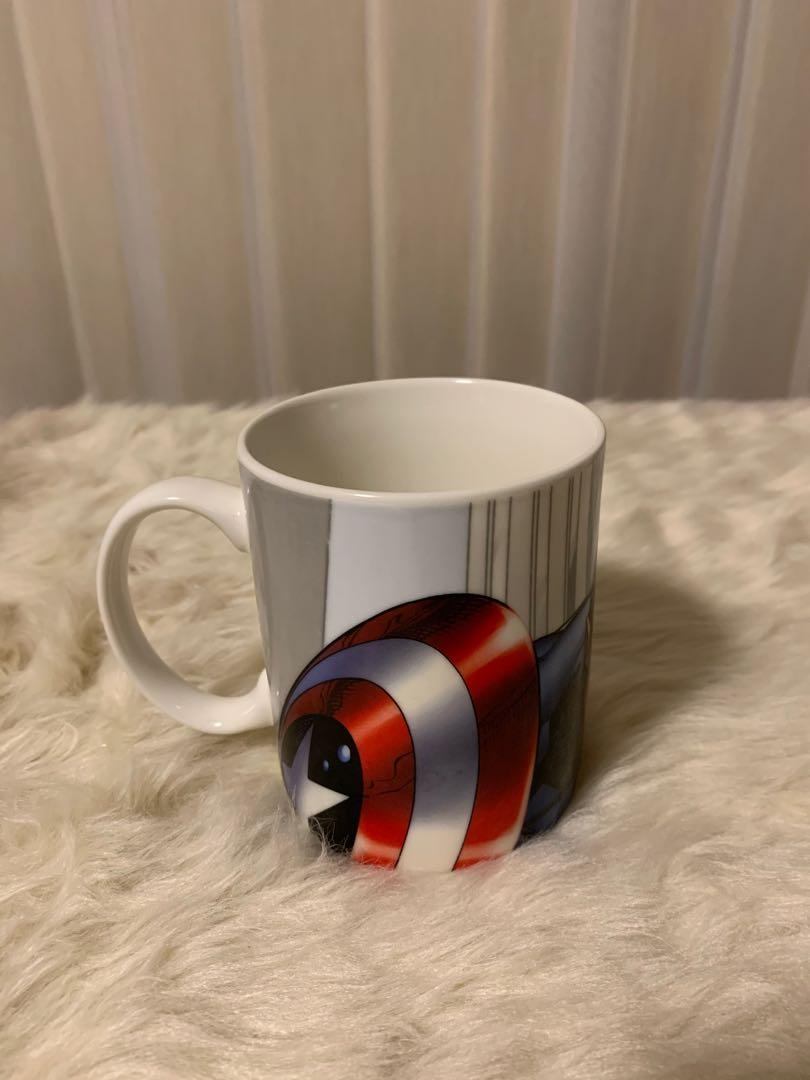 Marvel Captain America Mug (Category: Coffee & Tea Tableware) located in Calamba. Submitted by cur8d (Listing ID 1153102435, Image 3). Description: 3.1 x 3.75 inches .
