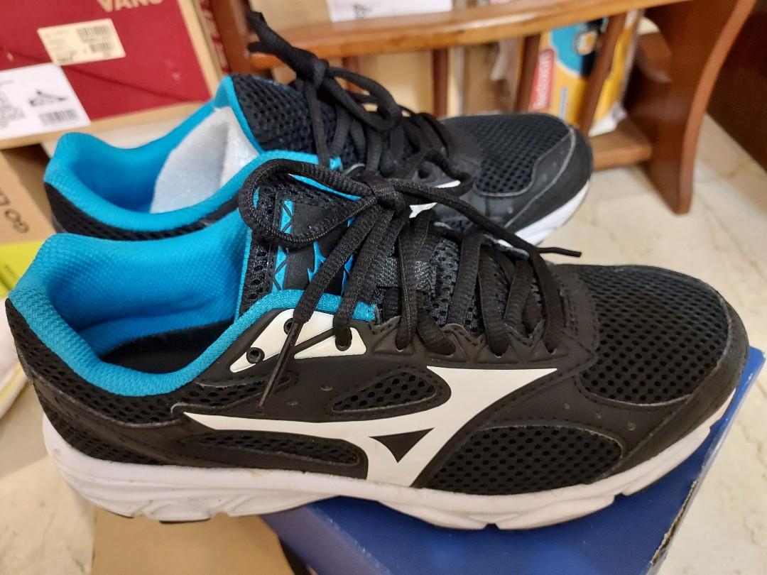 Mizuno store maximizer 16