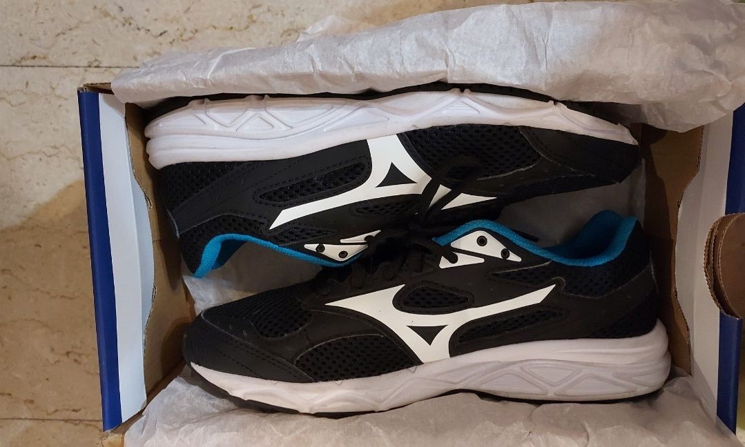 mizuno maximizer 22 running