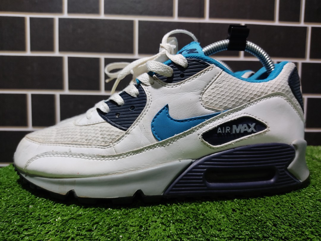 NIKE AIRMAX, Men's Fashion, Footwear, Sneakers on Carousell