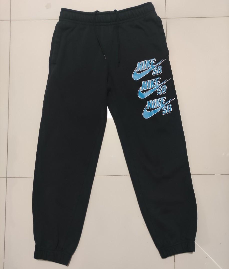 Nike sb sweats top