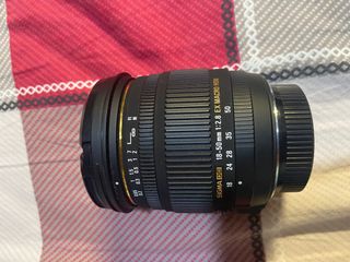 （分類：）位於 。 由 photographeerr 提交（商品編號 1152995717，圖片 1）。簡介： 。