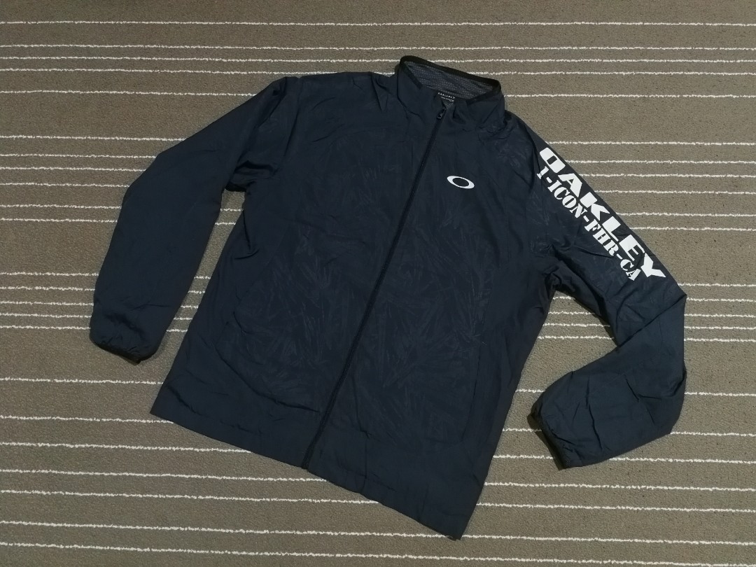 Oakley icon 2025 windbreaker jacket