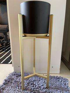 Plant Pot / Plant Stand