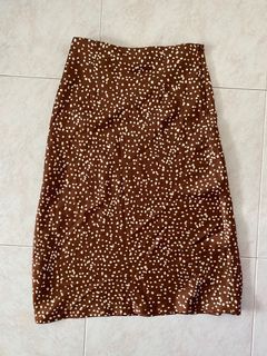 (Category: ) located in . Submitted by clearmyclosetplis (Listing ID 1153021393, Image 1). Description: .