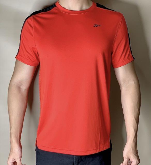 Reebok Training sport t shirt Size S\u0026 M 