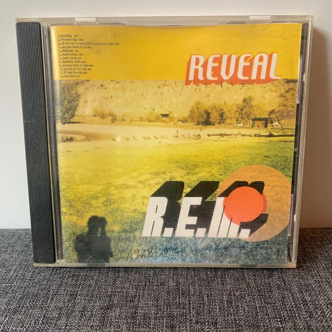 REM Reveal Album CD, 興趣及遊戲, 音樂、樂器 & 配件, 音樂與媒體 CD 及 DVD Carousell