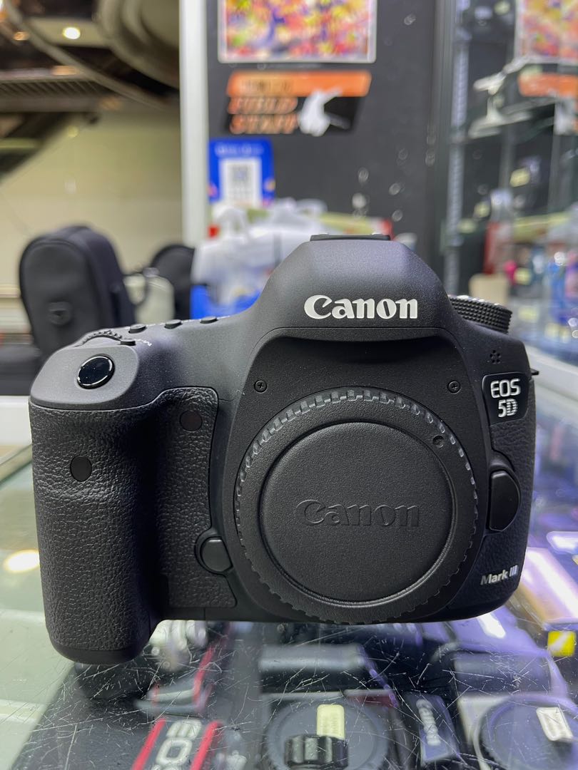 即購入⭕️ Canon Eos 5d Mark Iii デジタルカメラ