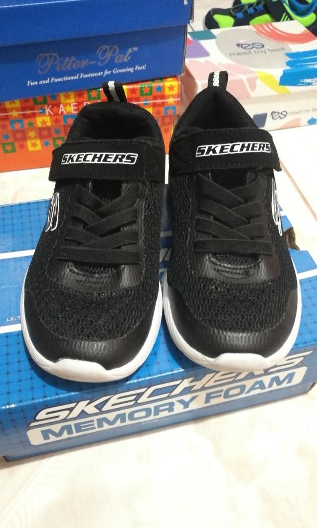 Skechers memory sales foam japan