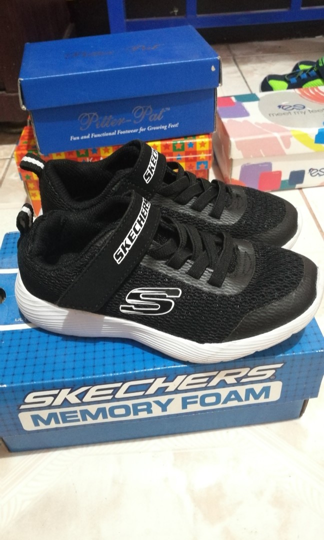 Skechers memory on sale foam japan