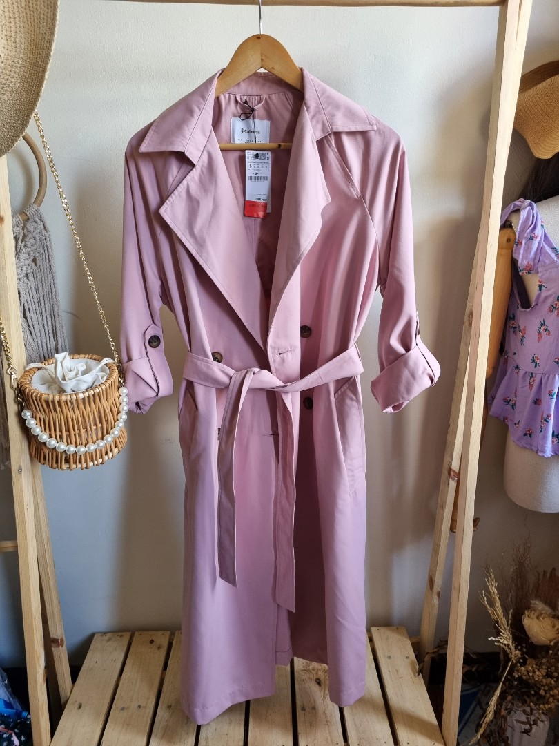 STRADIVARIUS PINK COAT Women s Fashion Coats Jackets and
