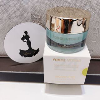 （分類：）位於 。 由 superjcosmetics 提交（商品編號 1152994722，圖片 1）。簡介： 。