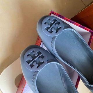 （分類：）位於 。 由 buyingjoe 提交（商品編號 1153112882，圖片 1）。簡介： 。