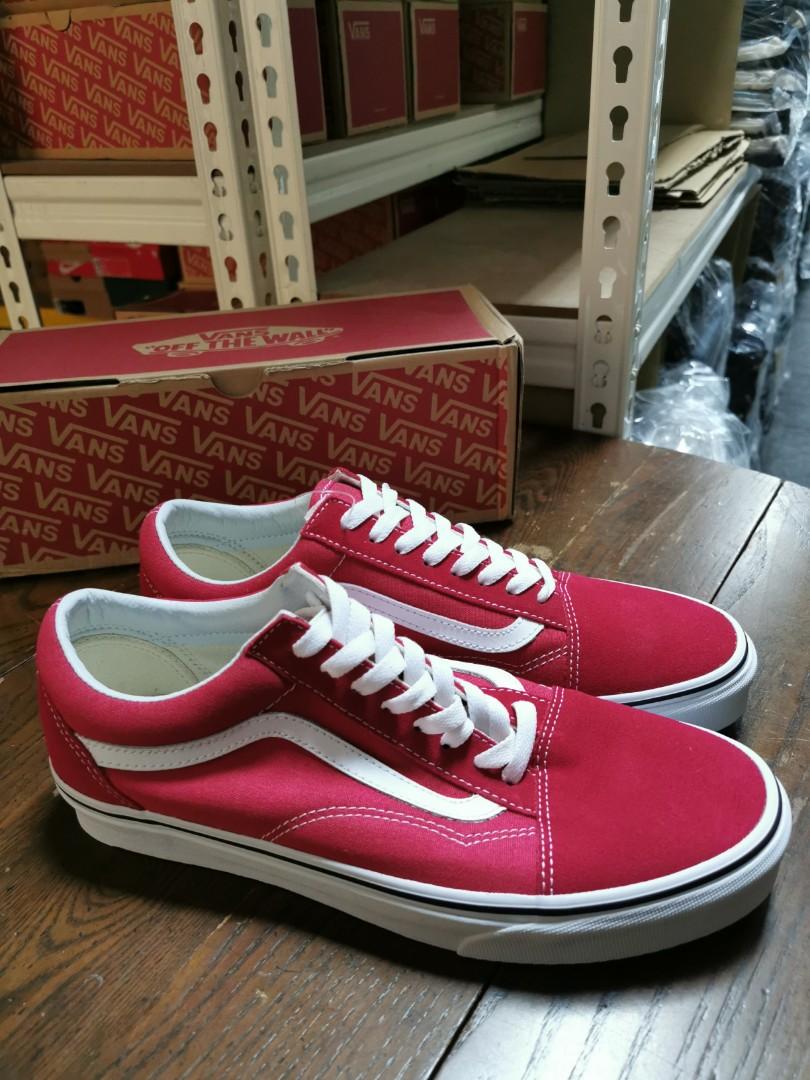 Crimson vans 2025 old skool