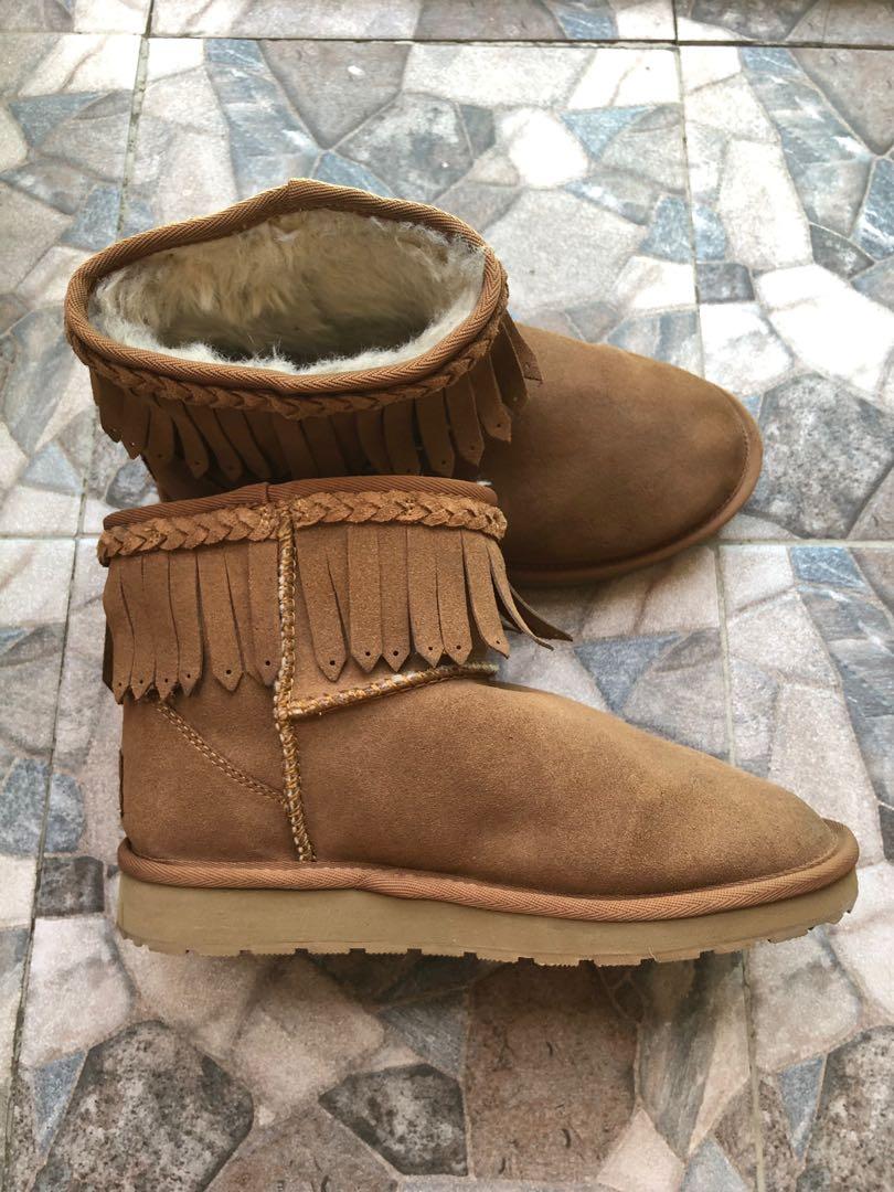 Vans UGG Fringe Boots Women s Fashion Footwear Boots on Carousell