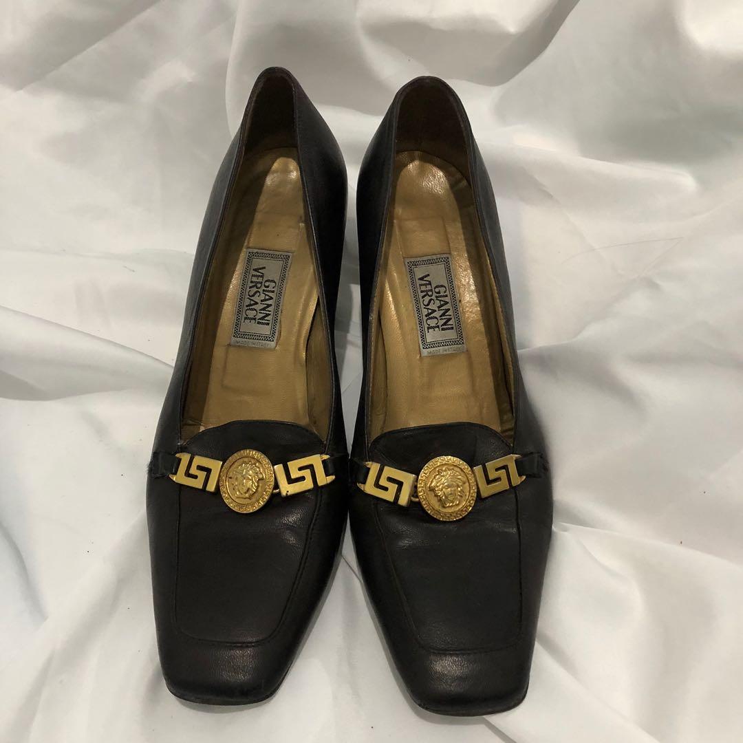Versace vintage heels authentic Fesyen Wanita Sepatu di Carousell