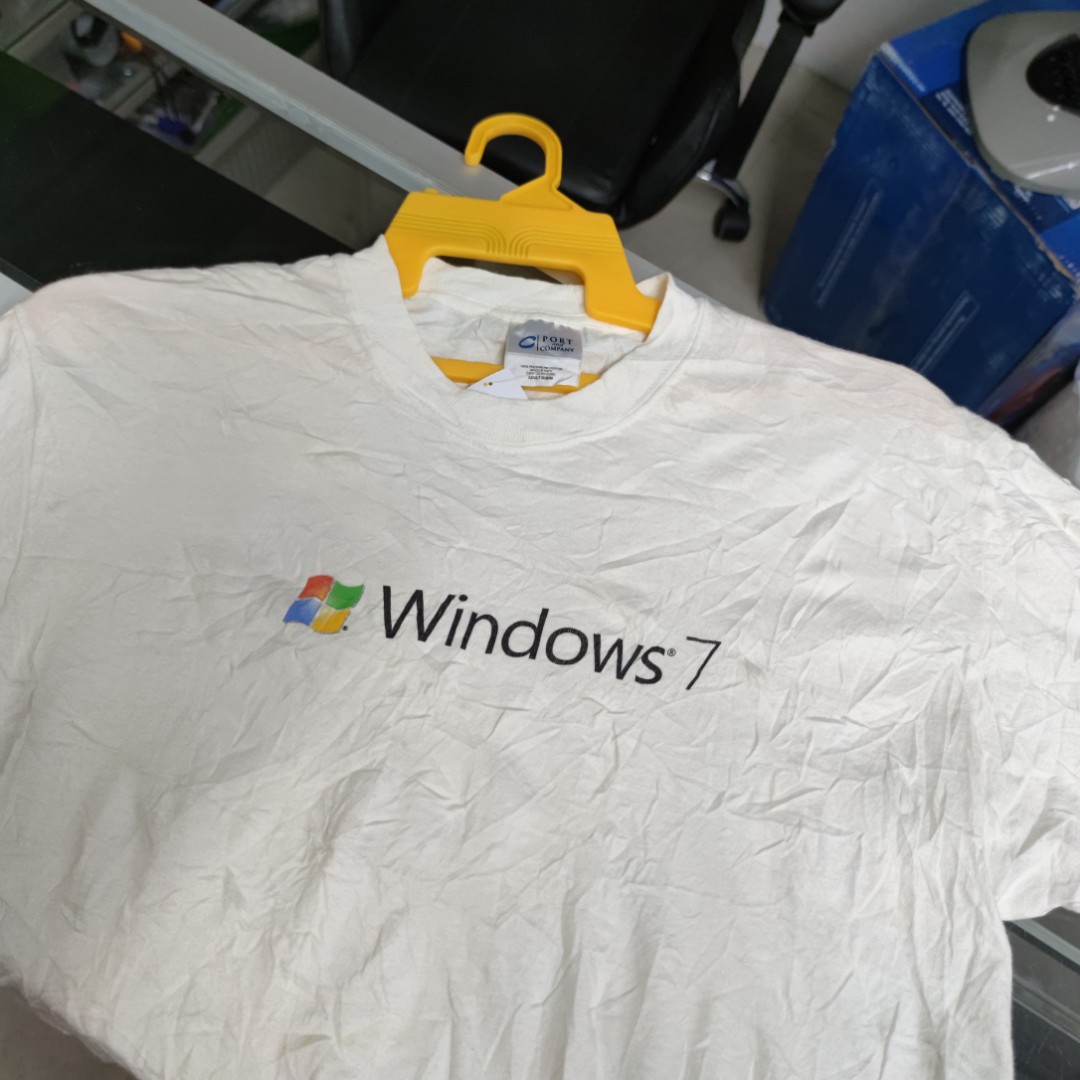 WINDOWS 7 T SHIRT