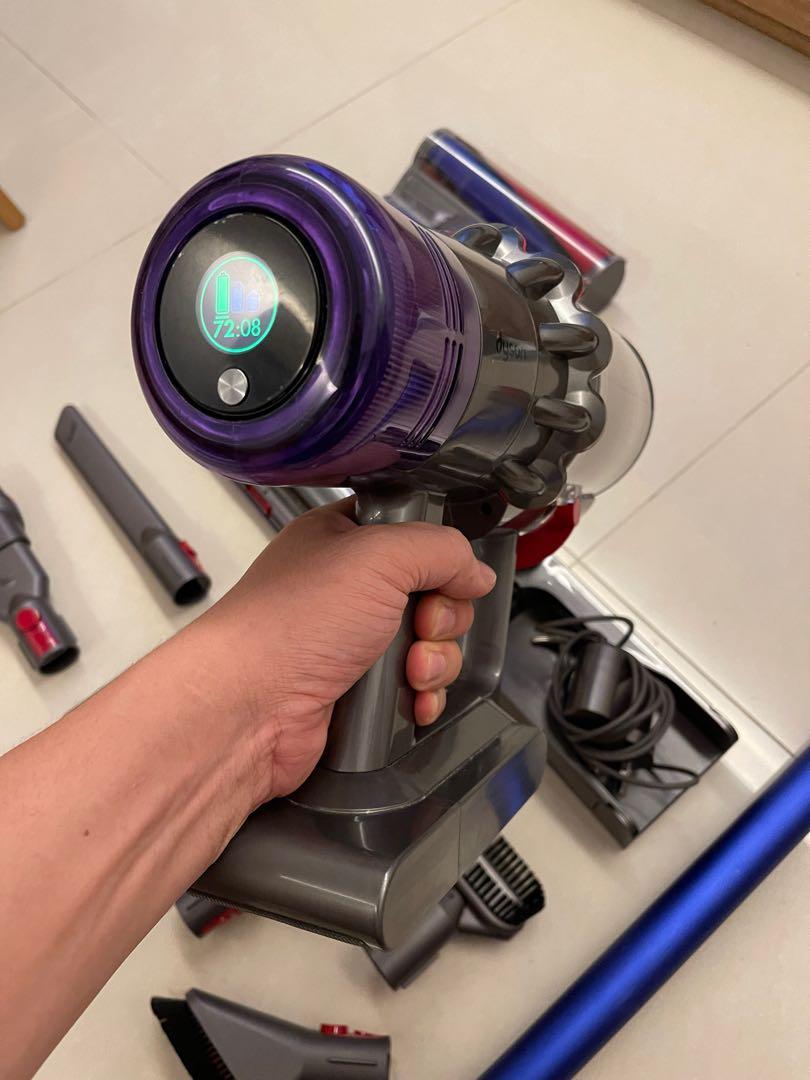 (With warranty) Dyson v11 absolute vacuum cleaner absolute, TV & Home