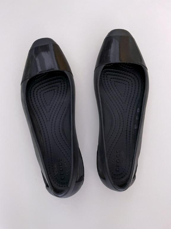 Women's crocs sienna shiny flat discount