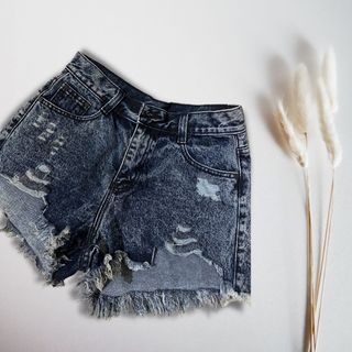 (Category: ) located in . Submitted by shopflea (Listing ID 1152735362, Image 1). Description: .