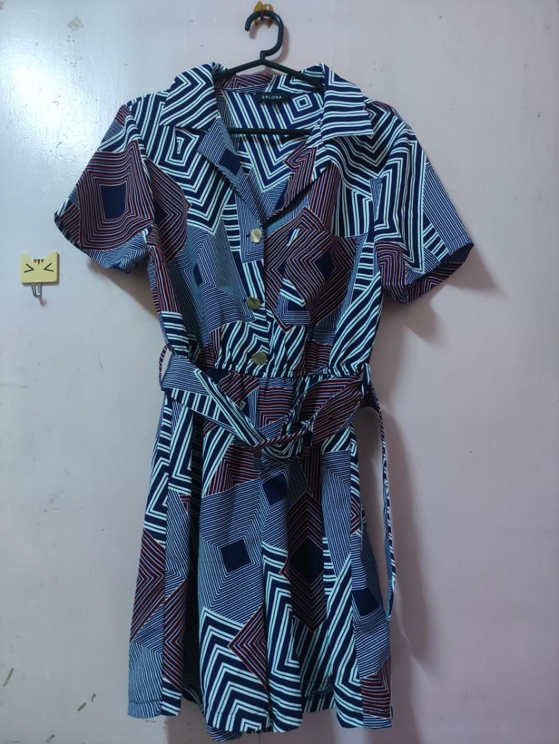 Zalora Work Playsuit (Category: Rompers) located in Marikina City. Submitted by alg1989 (Listing ID 1153002386, Image 2). Description: Zalora Playsuit Used only once. Size: Small.