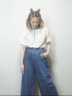 （分類：）位於 。 由 cineetin 提交（商品編號 1152567765，圖片 1）。簡介： 。
