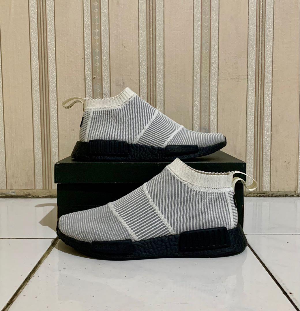 Adidas NMD CS1 Primeknit Gore Tex Limited, Fesyen Pria, Sepatu , Sneakers  di Carousell
