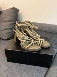 （分類：）位於 。 由 gettingridofmystuff 提交（商品編號 1153324434，圖片 1）。簡介： 。