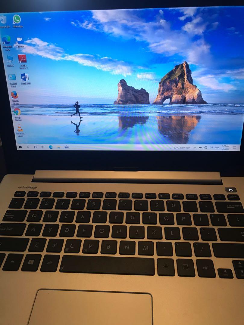 Asus 13.3 inch R303C touchscreen laptop notebook windows 10 home スナップ一覧 R303C ASUS ノートPC