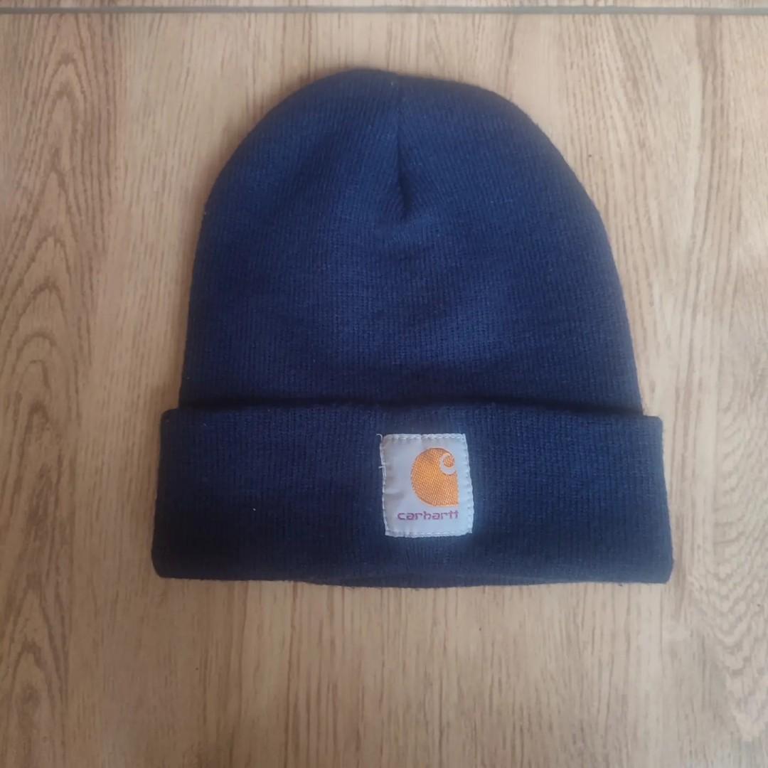 Beanie hat Carhartt, Fesyen Pria, Aksesoris, Topi di Carousell