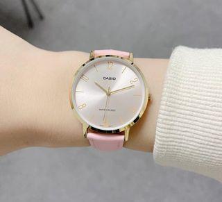 Timex Women's Watch, Women's Fashion, Watches & Accessories 
