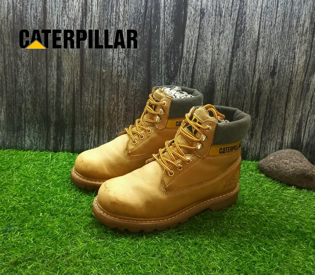caterpillar army boots