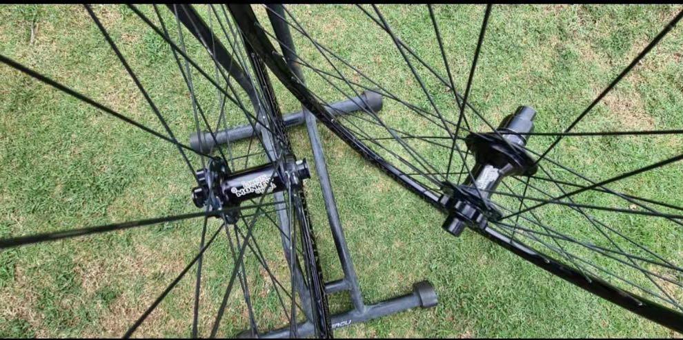 circus monkey 29 boost wheelset