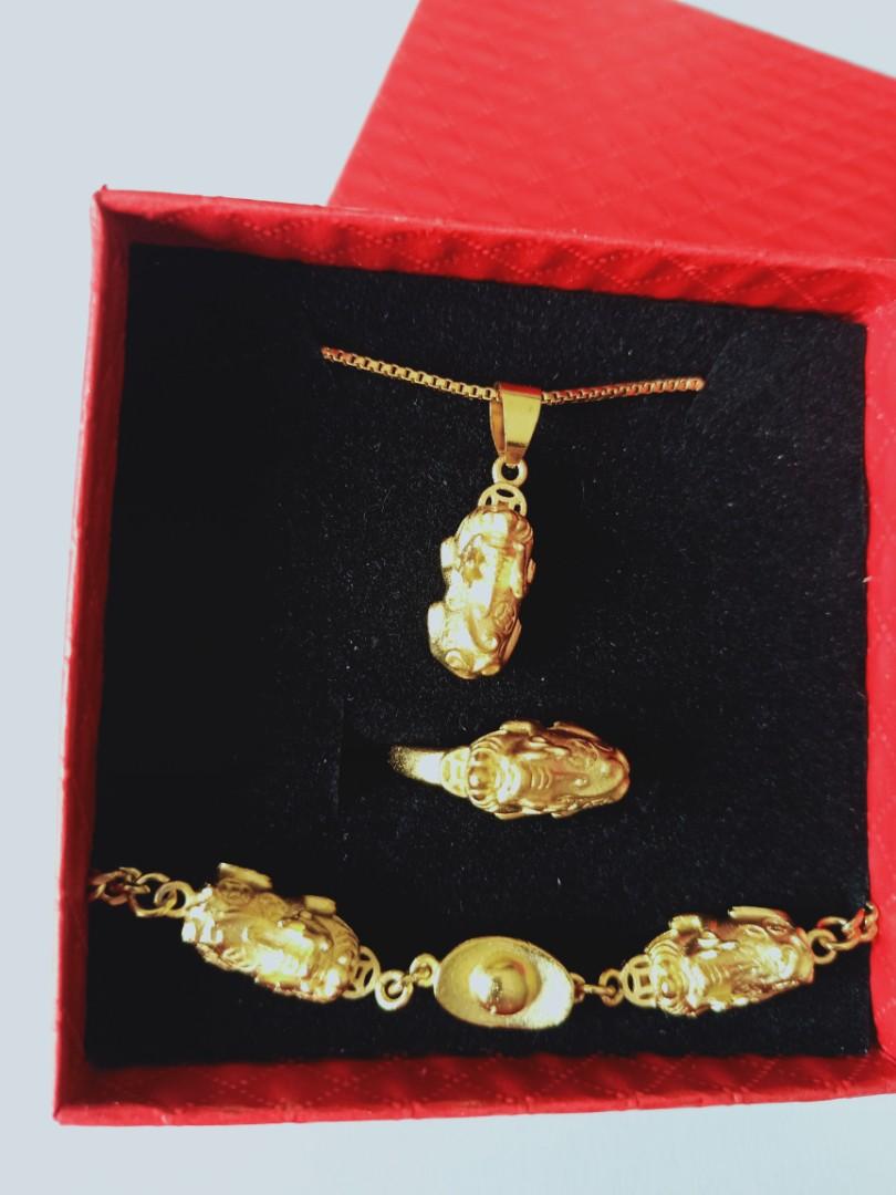 Clearance 18k P gold pixu pendant necklace ring and bracelet set
