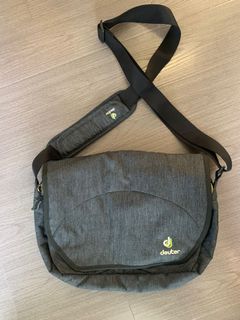 （分類：）位於 。 由 tungma 提交（商品編號 1153260521，圖片 1）。簡介： 。